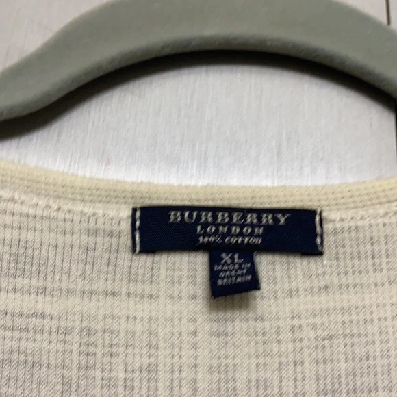 Men’s vintage Burberry Tshirt